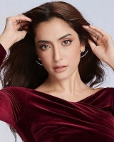 Làng giải trí Thái Lan 'dậy sóng' vì bê bối lừa đảo của nghệ sĩ