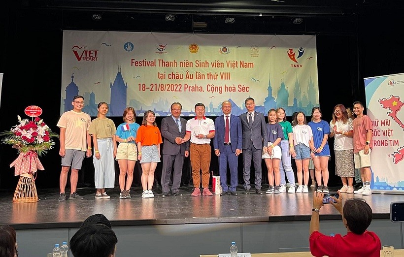 Sôi nổi festival của cộng đồng thanh niên sinh viên Việt Nam tại châu Âu