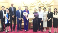 VUFO trao tặng Kỷ niệm chương cho Trưởng đại diện thường trú UNDP tại Việt Nam