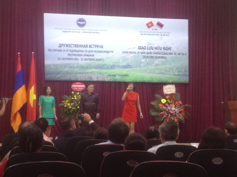 vi tinh huu nghi ben chat giua viet nam va armenia