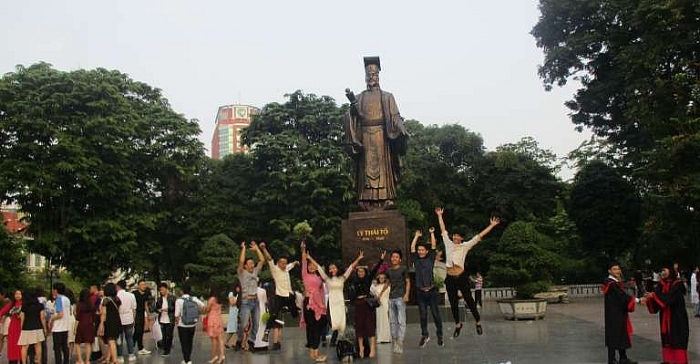 Phép màu Việt Nam đến từ đâu? phep mau viet nam den tu dau