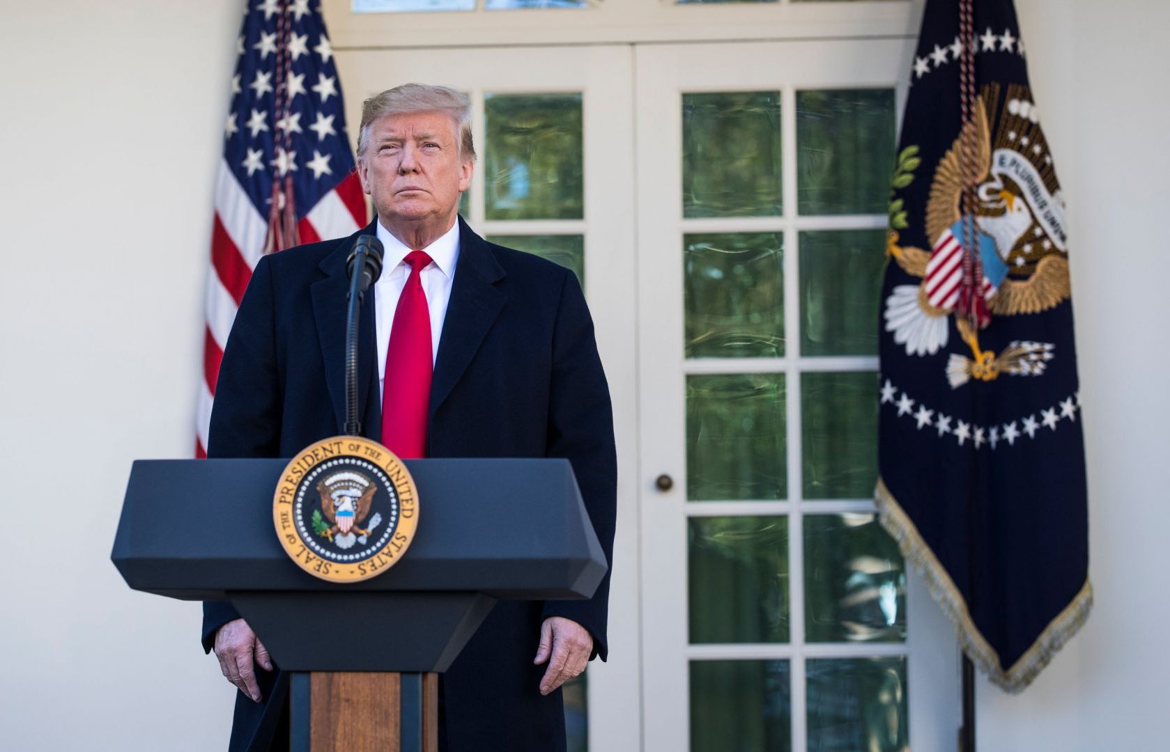 tong thong trump chi trich dieu tra luan toi cua ha vien my