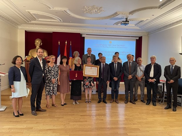 Jean-Charles Negre: Người đấu tranh và vun đắp cho tình hữu nghị Việt-Pháp Jean-Charles Negre: Người đấu tranh và vun đắp cho tình hữu nghị Việt-Pháp