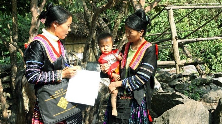 doi moi sang tao cho tuong lai cua cac ba me o vung dan toc thieu so