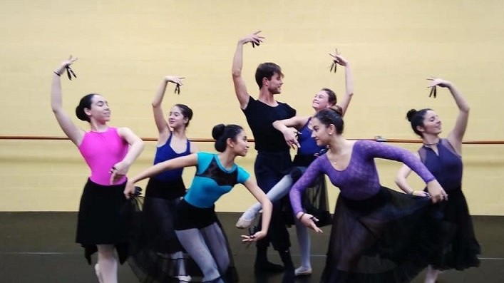 Thưởng thức múa đương đại Italy tại Việt Nam