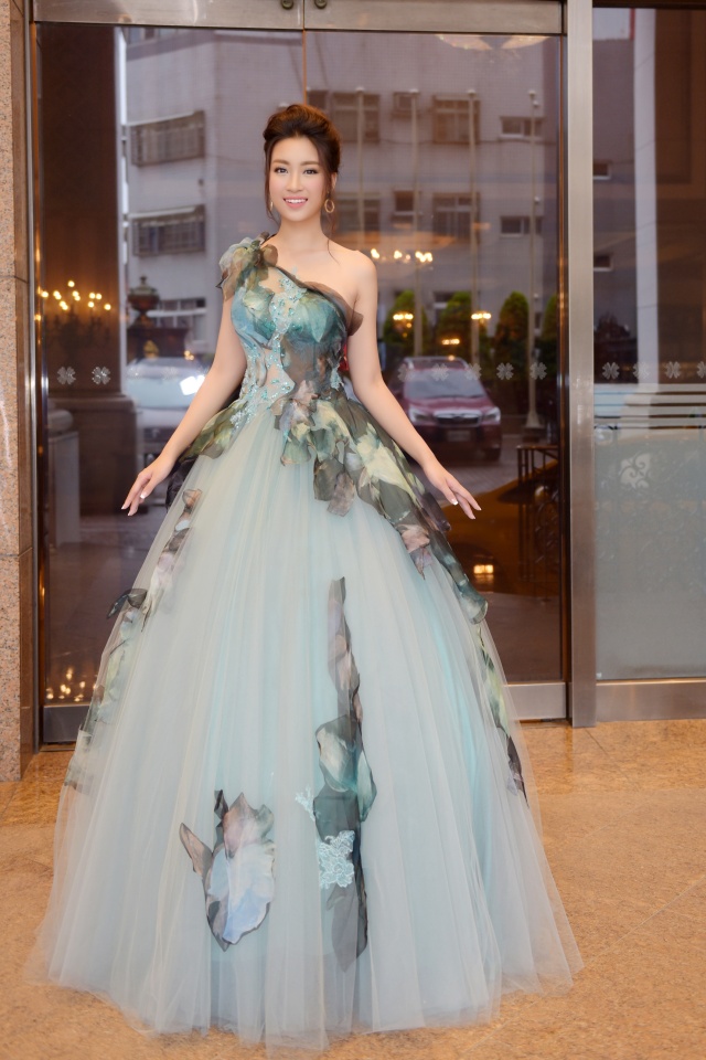 nang cinderella den tu viet nam