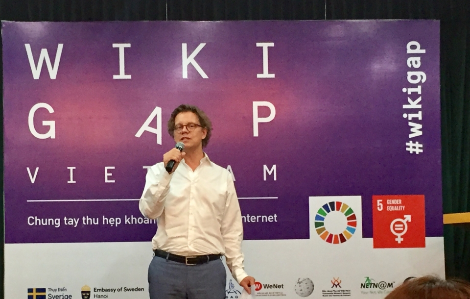 cai thien binh dang gioi tren moi truong mang