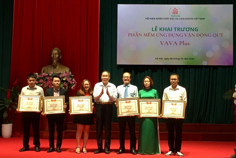 Khai trương phần niềm ứng dụng vận động Quỹ ủng hộ nạn nhân chất độc da cam/dioxin Khai trương phần mềm ứng dụng vận động Quỹ ủng hộ nạn nhân chất độc da cam/dioxin