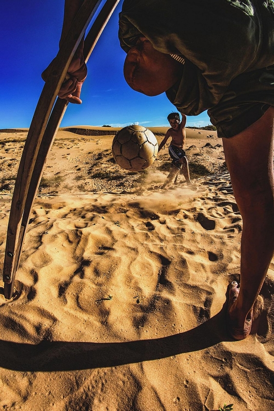 nhung tac pham day khat vong tu trien lam anh un75 tuong lai toi muon