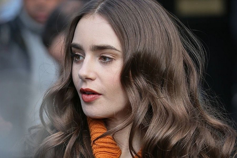 Lily Collins và nhan sắc hút hồn từ trong phim tới đời thực