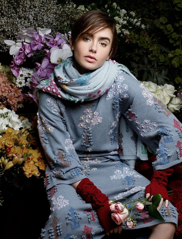 Lily Collins và nhan sắc hút hồn từ trong phim tới đời thực