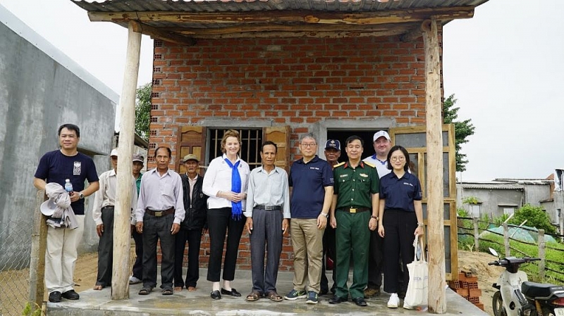 binh dinh ba con vung trung kip thoi duoc chuyen den khu vuc an toan hon truoc mua lu