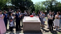 Khai trương biển đồng tiểu sử của Chủ tịch Hồ Chí Minh tại Argentina