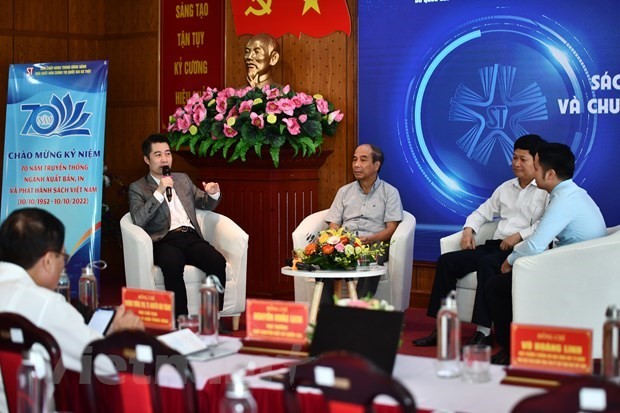 Thúc đẩy huyển đổi số trong lĩnh vực xuất bản, in và phát hành Thúc đẩy huyển đổi số trong lĩnh vực xuất bản, in và phát hành