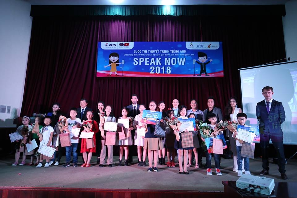 chung ket cuoc thi thuyet trinh tieng anh speak now 2018