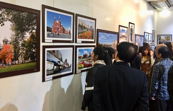 nuoc nga noi ay cua cuu sinh vien bao chi viet nam tai moscow