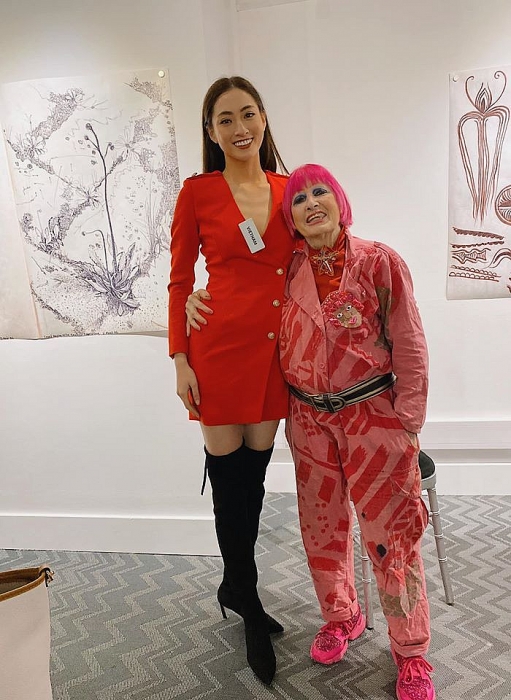 hoa hau luong thuy linh tu tin chinh chien miss world 2019