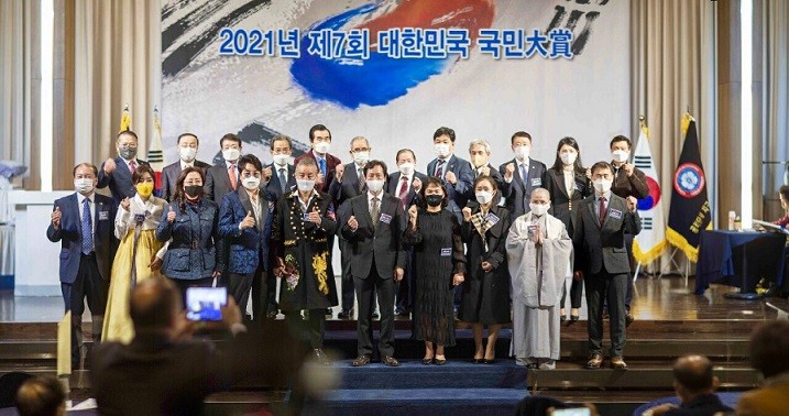 Sư cô Thích Nữ Giới Tánh được trao Giải hoạt động thiện nguyện vì hòa bình tại Hàn Quốc