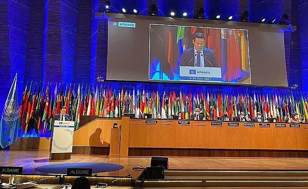 Ngoại giao trong tuần: Bộ trưởng dự Hội nghị Quốc tế về ngoại giao số; Việt Nam trúng cử thành viên Hội đồng Chấp hành UNESCO