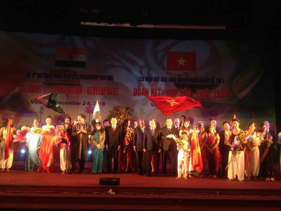 lien hoan huu nghi nhan dan viet nam an do lan thu 8