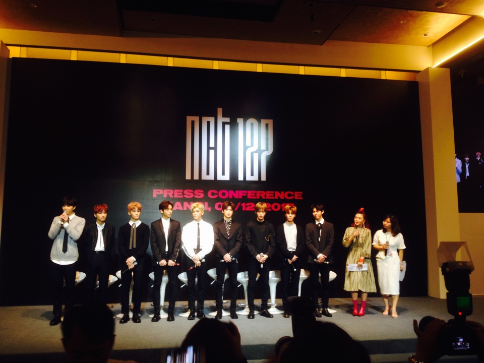 nghe si k pop hanh phuc truoc tinh cam cua nguoi ham mo viet nam