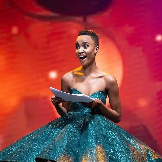 ve dep dac biet cua tan hoa hau hoan vu the gioi