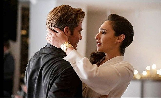 Phim siêu anh hùng Wonder Woman 1984 trở thành nam châm hút khán giả