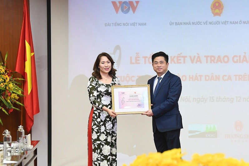 Trao 20 giải thưởng cuộc thi 'Kiều bào hát dân ca trên Đài Tiếng nói Việt Nam'
