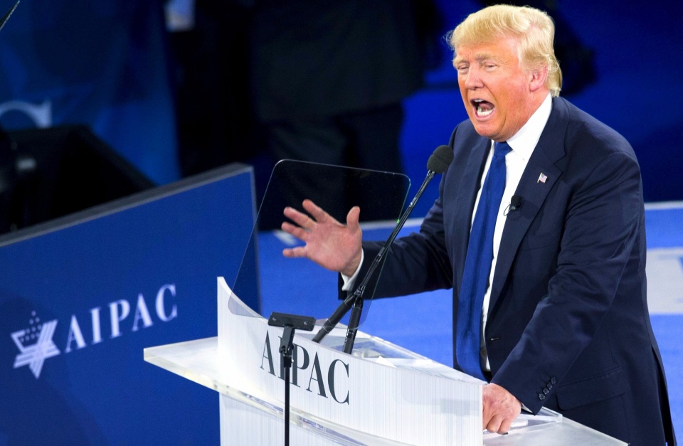 trung dong hoa binh van xa khuat chan troi