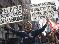 my tong thong trump hoan ban hanh sac lenh nhap cu moi