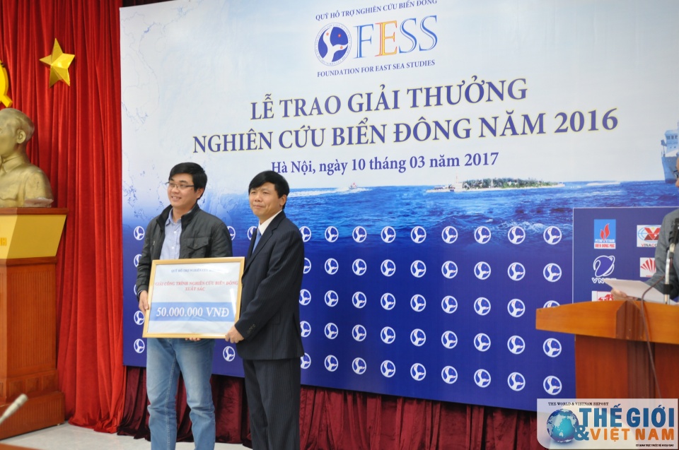 Nghiên cứu Biển Đông: Tâm huyết của các nhà nghiên cứu, sinh viên, nhà báo can nuoi duong tam huyet nghien cuu bien dong