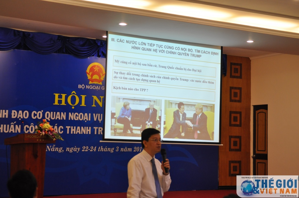 ngoai vu dia phuong dong gop tich cuc vao hoat dong doi ngoai chung