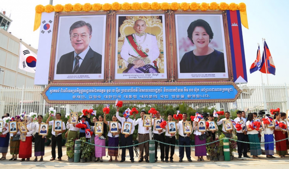 tong thong han quoc moon jae in lan dau tien tham campuchia
