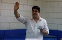 Ứng cử viên trung tả giành chiến thắng bầu cử Tổng thống Costa Rica