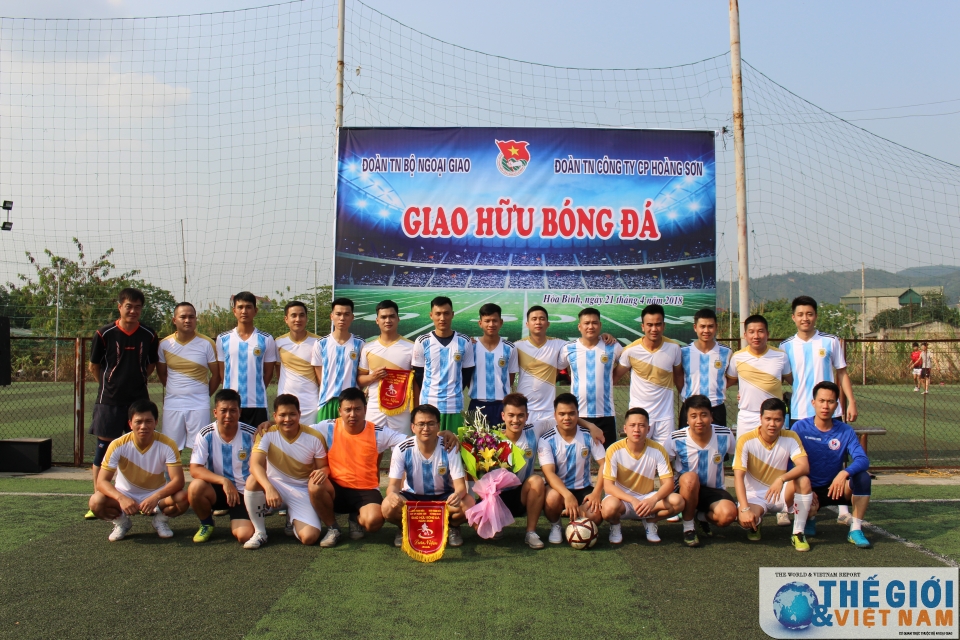 doan thanh nien bo ngoai giao tham gia hoat dong tinh nguyen tai hoa binh