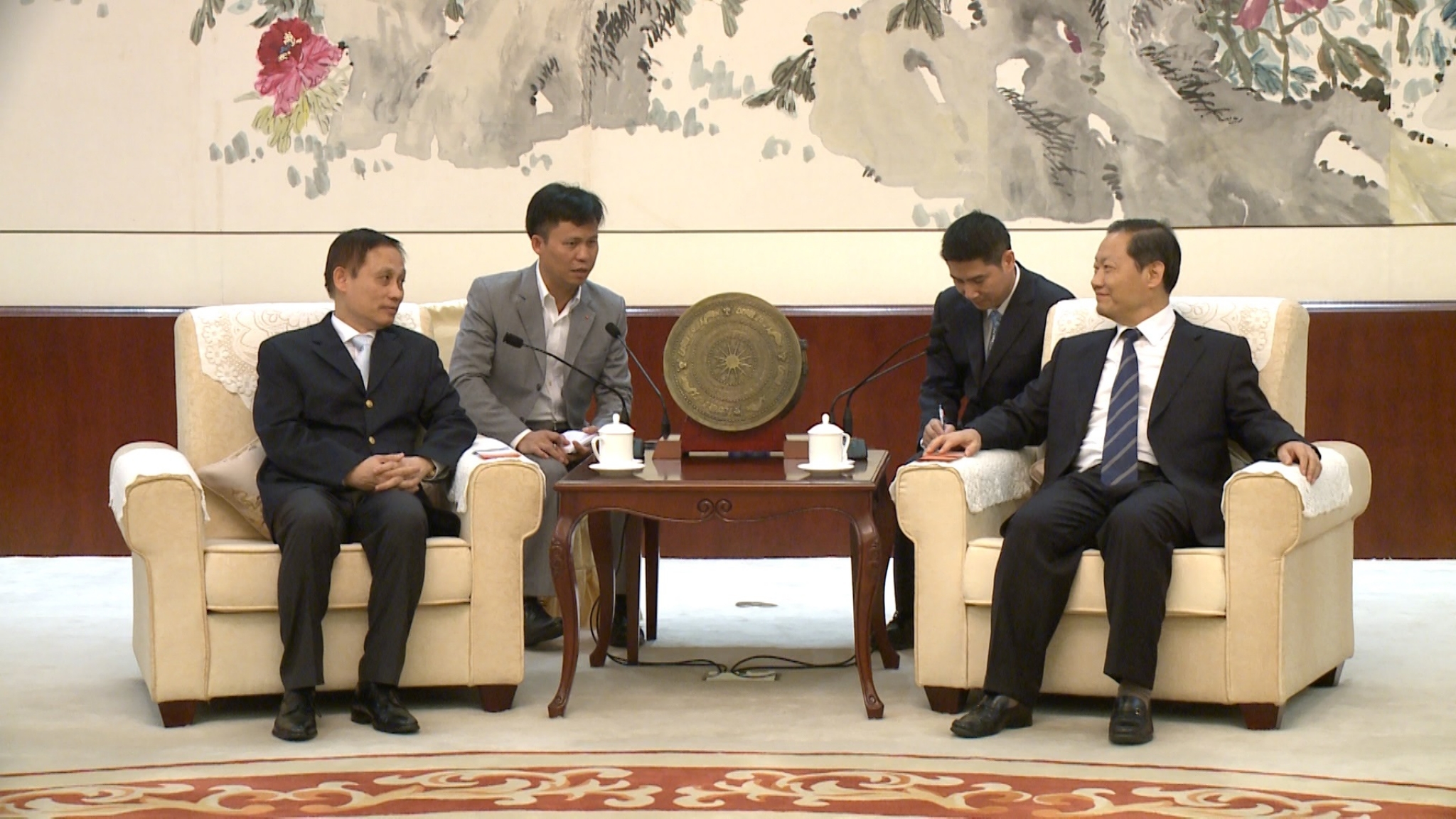 tang cuong hop tac bien gioi voi tinh quang tay