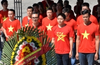 Đoàn thanh niên Bộ Ngoại giao hành trình về nguồn các "địa chỉ đỏ" miền Trung