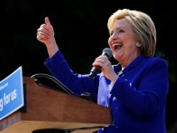 Bà Clinton giành đủ số phiếu để trở thành ứng viên Tổng thống