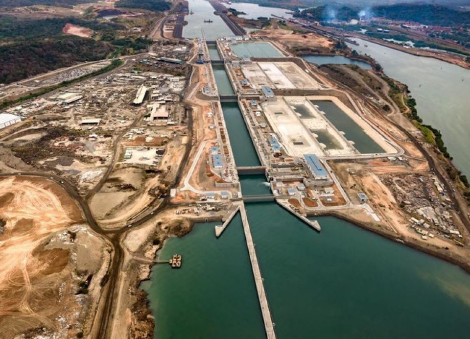 mo cua kenh dao panama mo rong