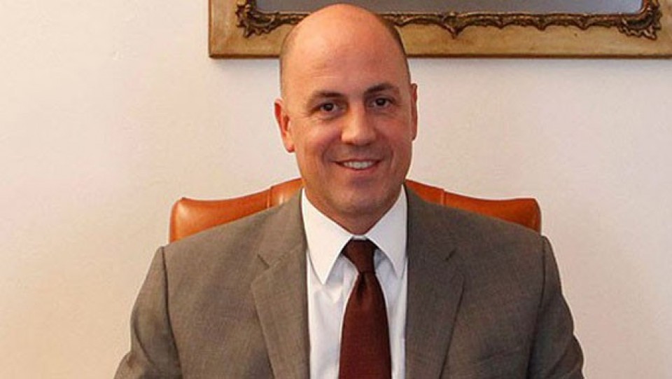 tho nhi ky hoi thuc hy lap dan do 8 quan nhan