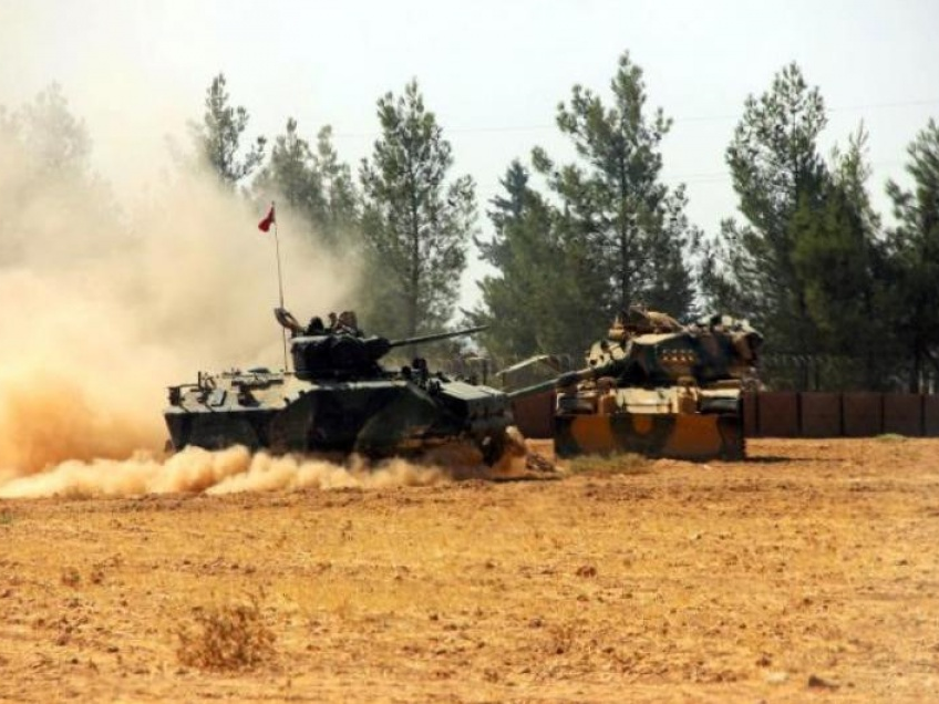 cuoc phieu luu quan su day rui ro cua tho nhi ky