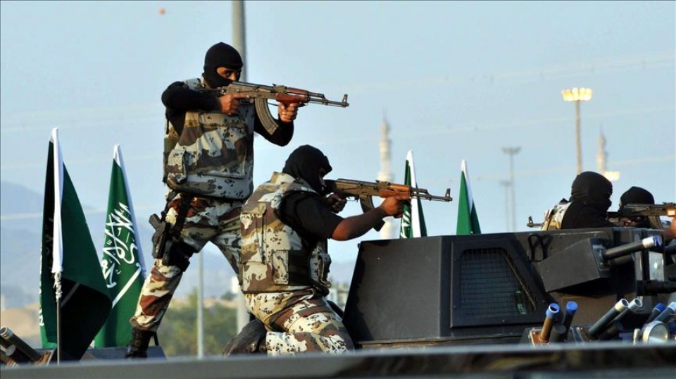 saudi arabia trien khai quan doi tai cang aden giua luc cang thang