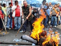 bo trang phuc giup quan nhan anh bay nhu sieu nhan