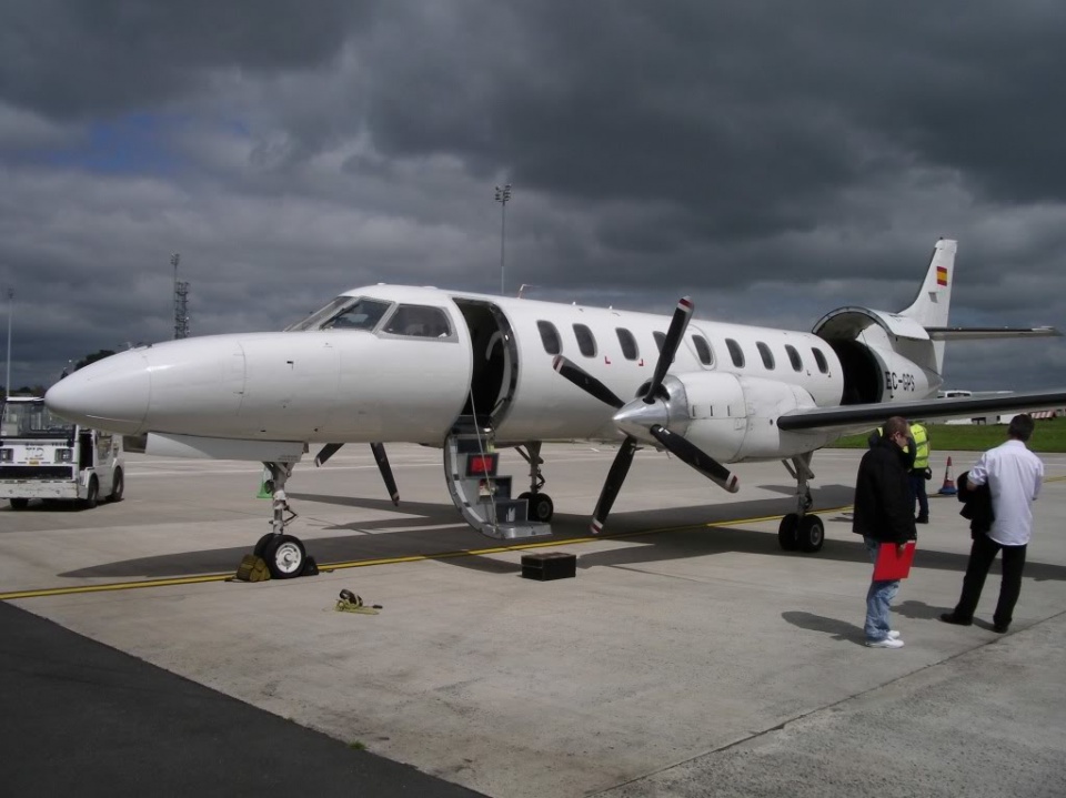 may bay cho cac quan chuc eu bi roi o malta