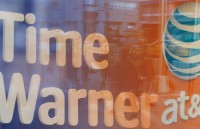 co dong att pha n do i thuong vu mua la i time warner