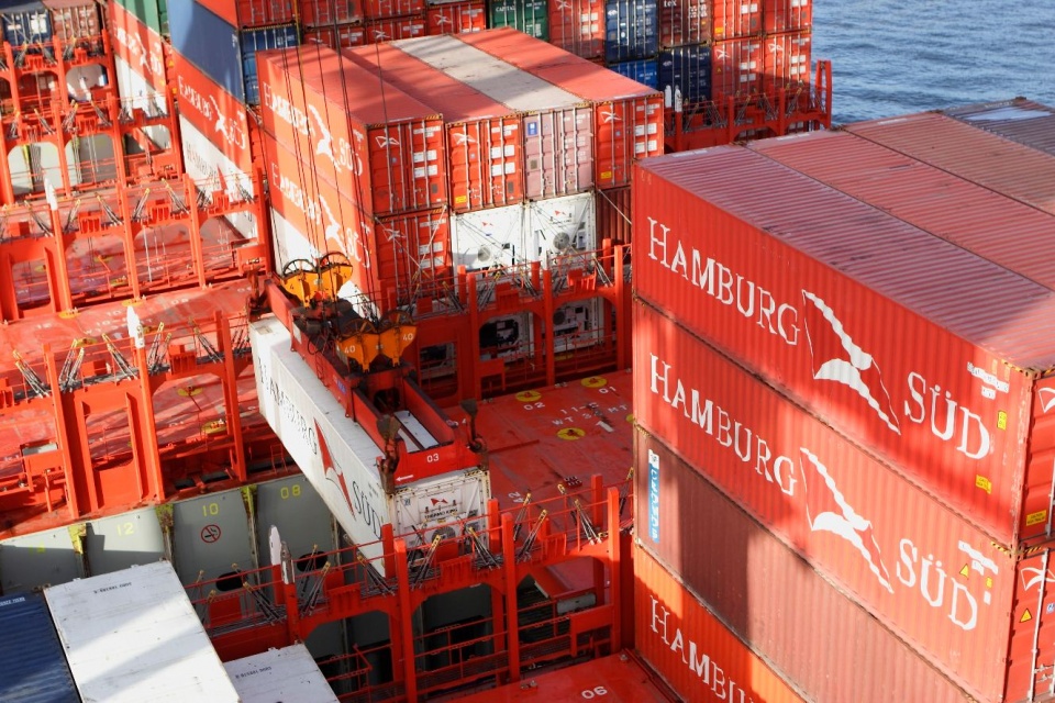 hang tau lon thu 7 the gioi bi thau tom