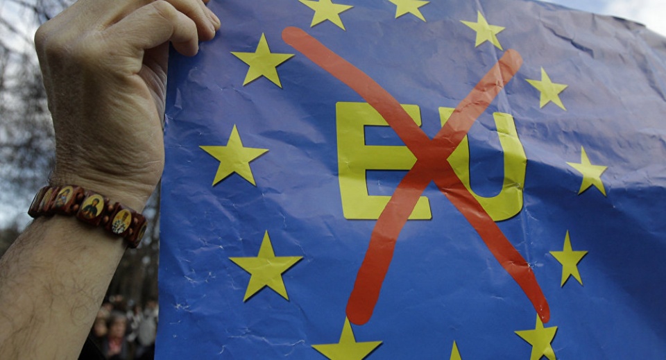 bau cu tong thong phap va hieu ung trump