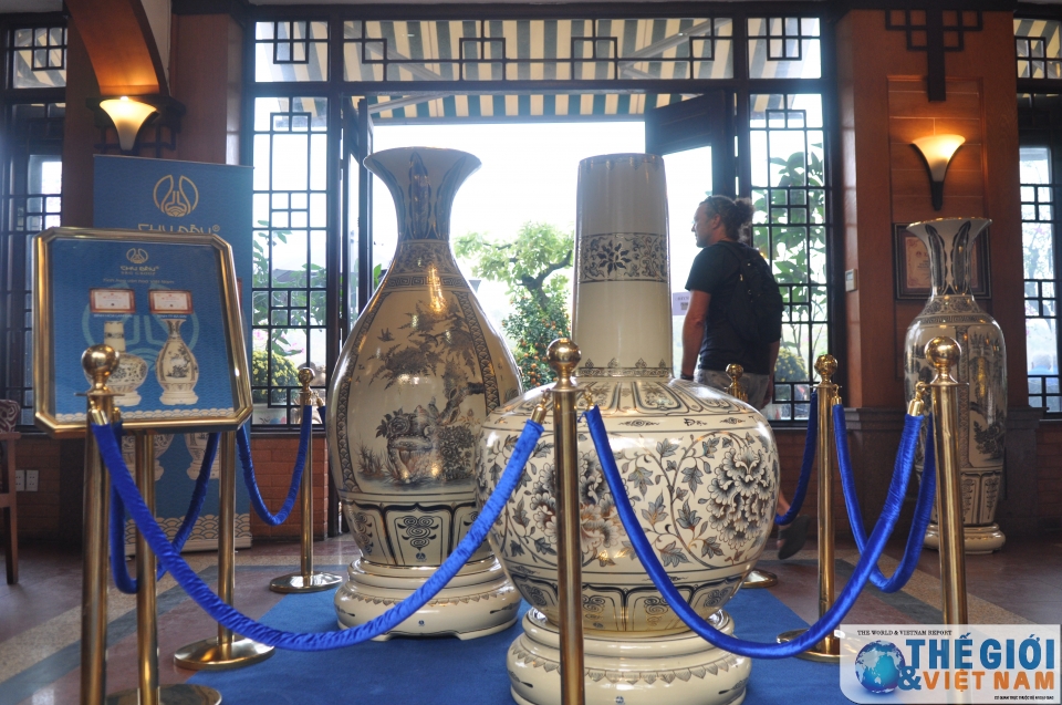 trie n la m tinh hoa go m chu da u cha o mu ng hoi nghi thuong dinh my trieu