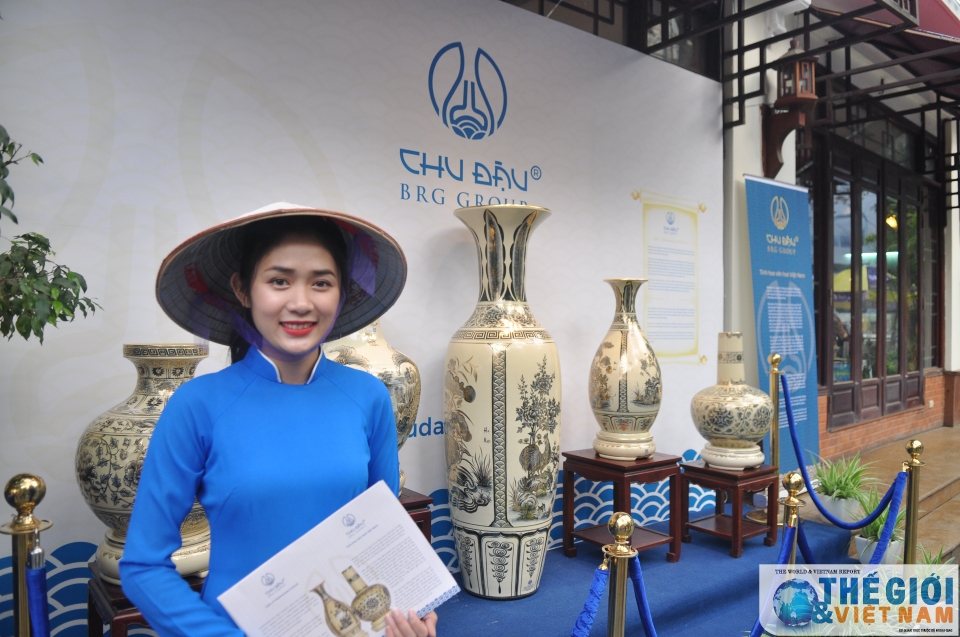 trie n la m tinh hoa go m chu da u cha o mu ng hoi nghi thuong dinh my trieu