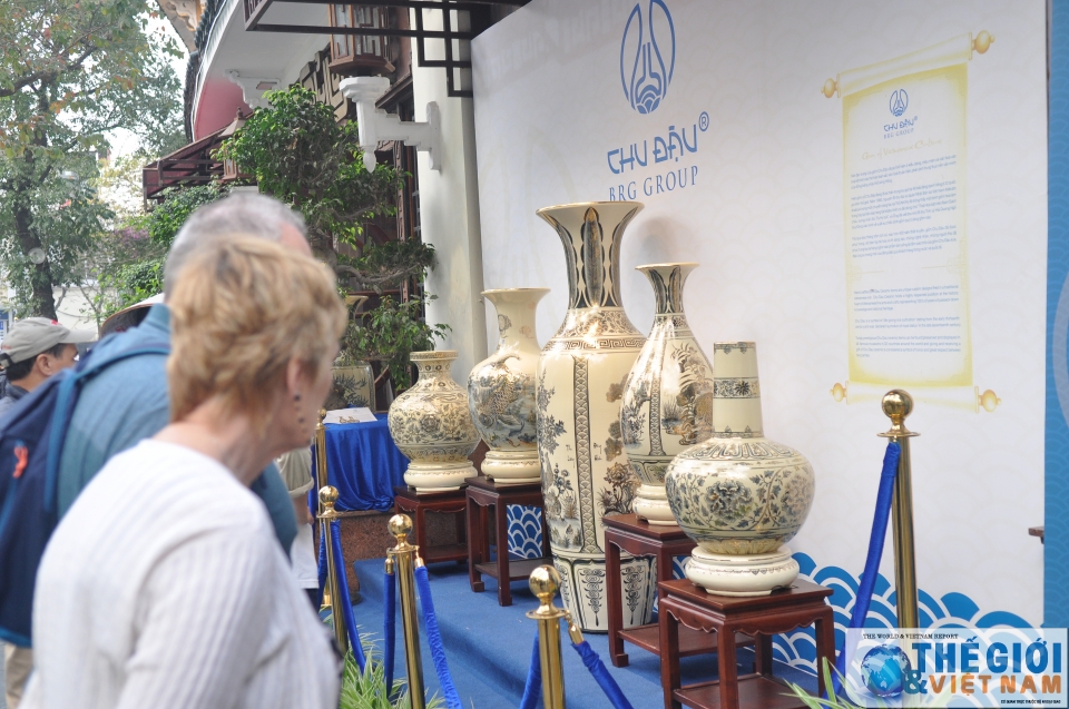 trie n la m tinh hoa go m chu da u cha o mu ng hoi nghi thuong dinh my trieu